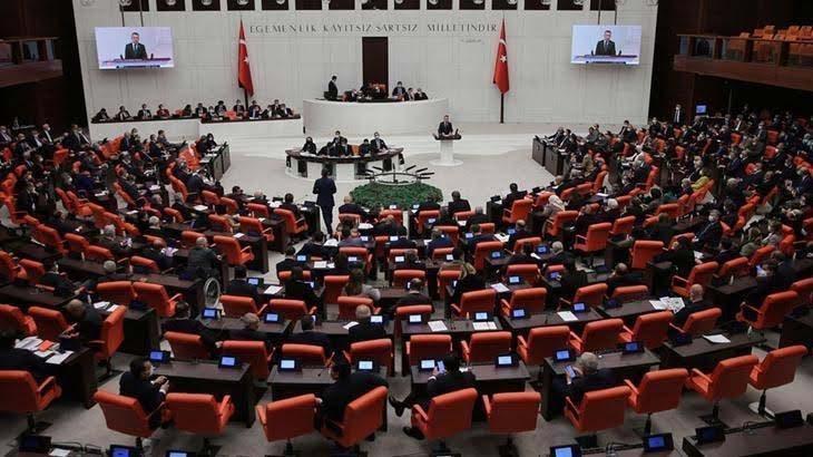 Son dakika… Fon teklifi TBMM’de kabul edildi