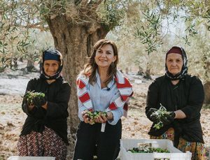 Yöneticiliği bıraktı, ilçesini üretim üssüne çevirdi! Şimdi dünyanın dört bir yanına satış yapıyor